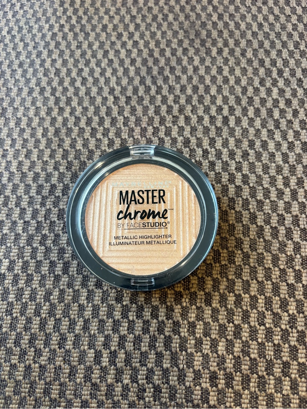 Maybelline Master Chrome By Face Studio Metallic Highlighter In Molten Gold 24M